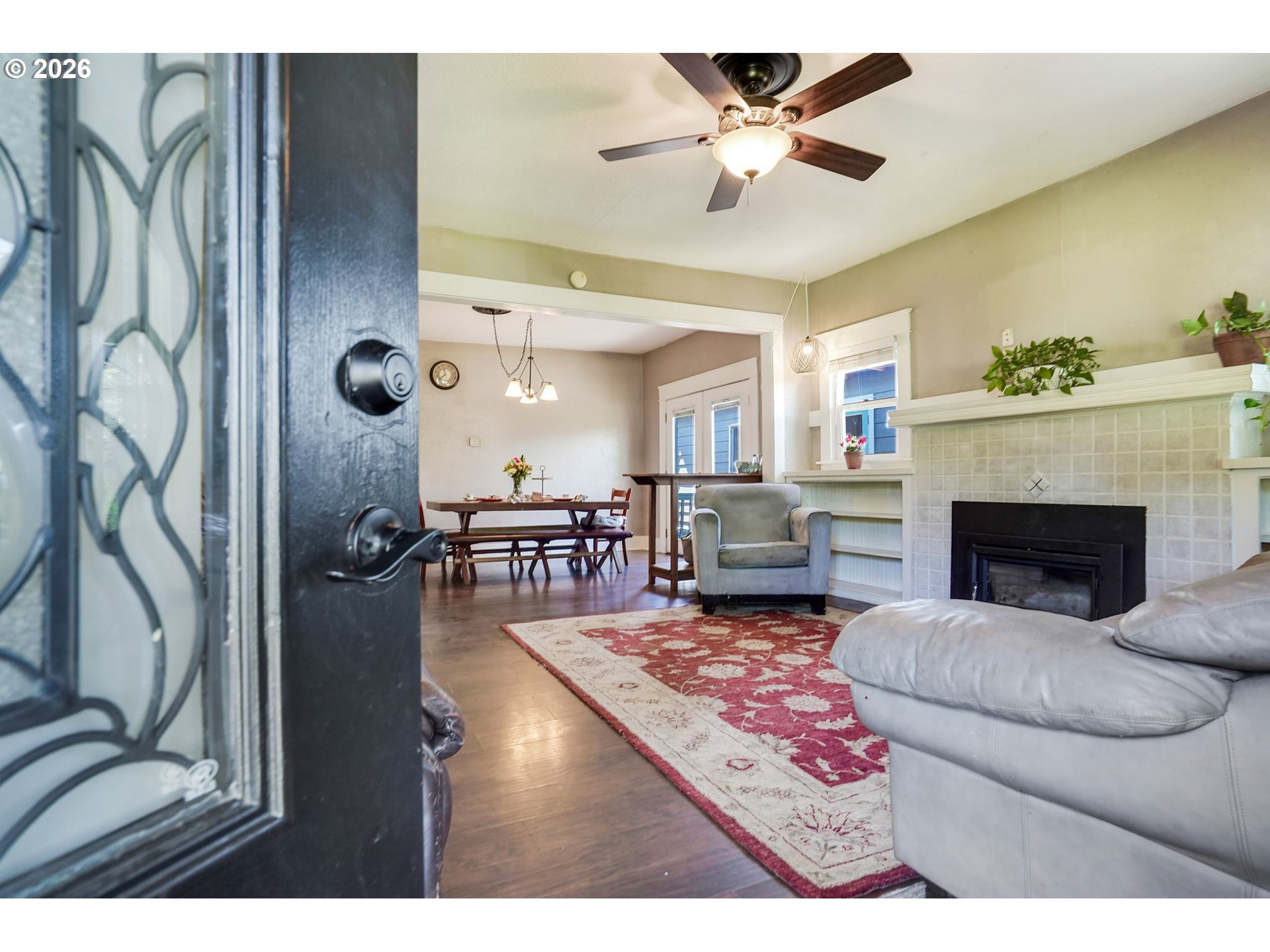 318 Koons Street Silverton, OR 97381 - Photo 3 of 48