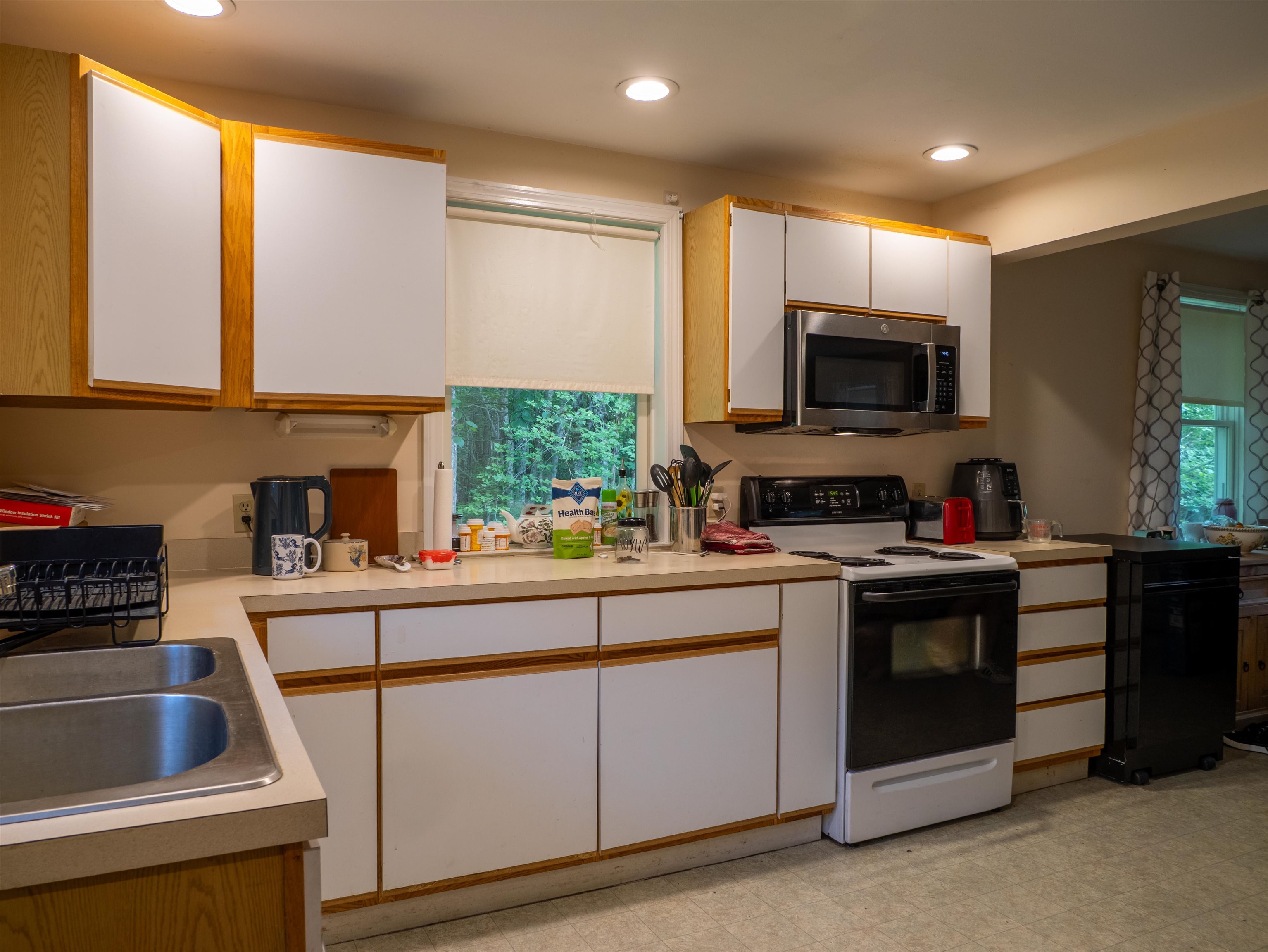 235 Young Road Barrington, NH 03825 - Photo 23 of 37
