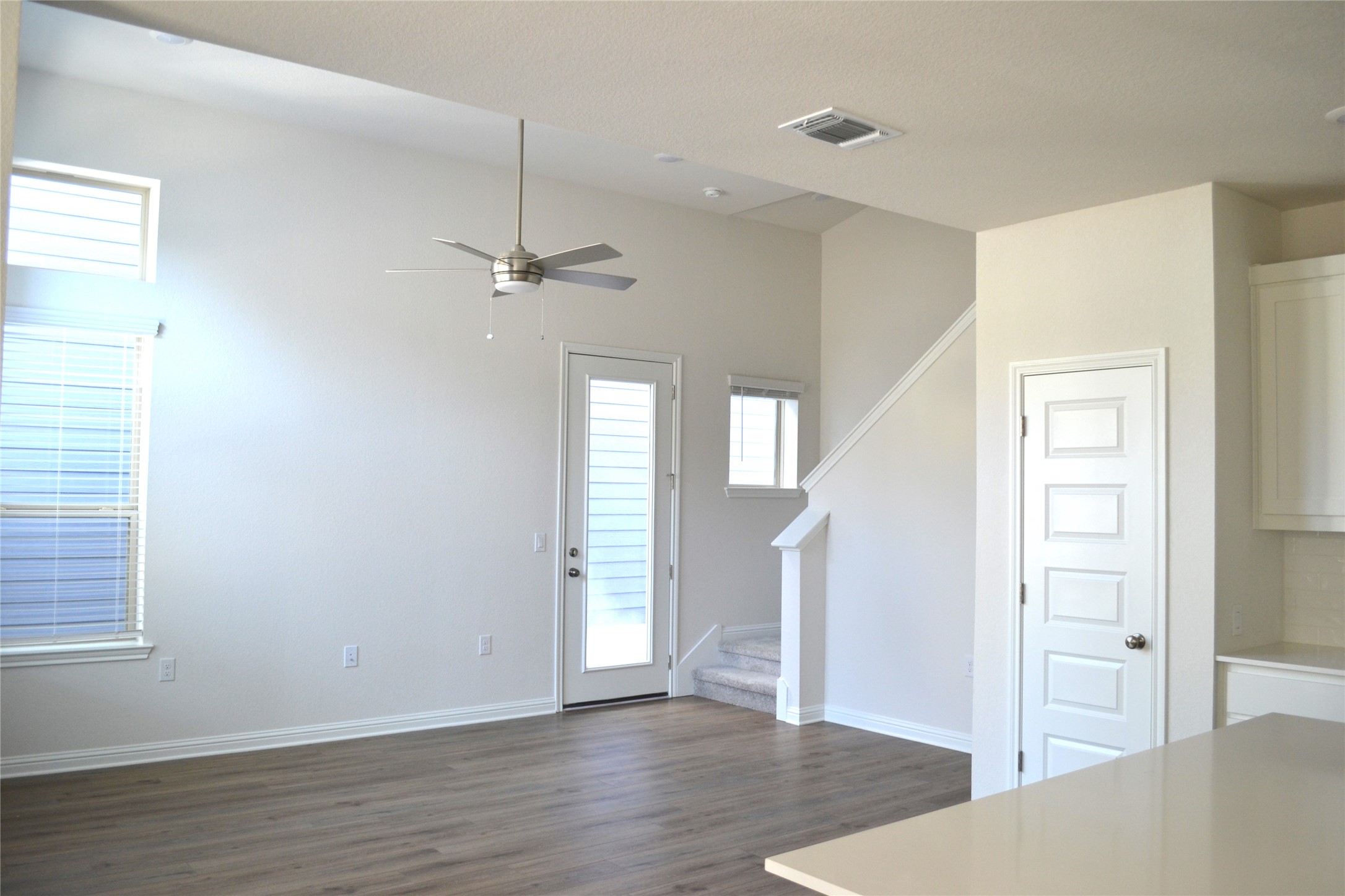 8205 Springsteen Drive, Unit 308 Austin, TX 78744 - Photo 16 of 34