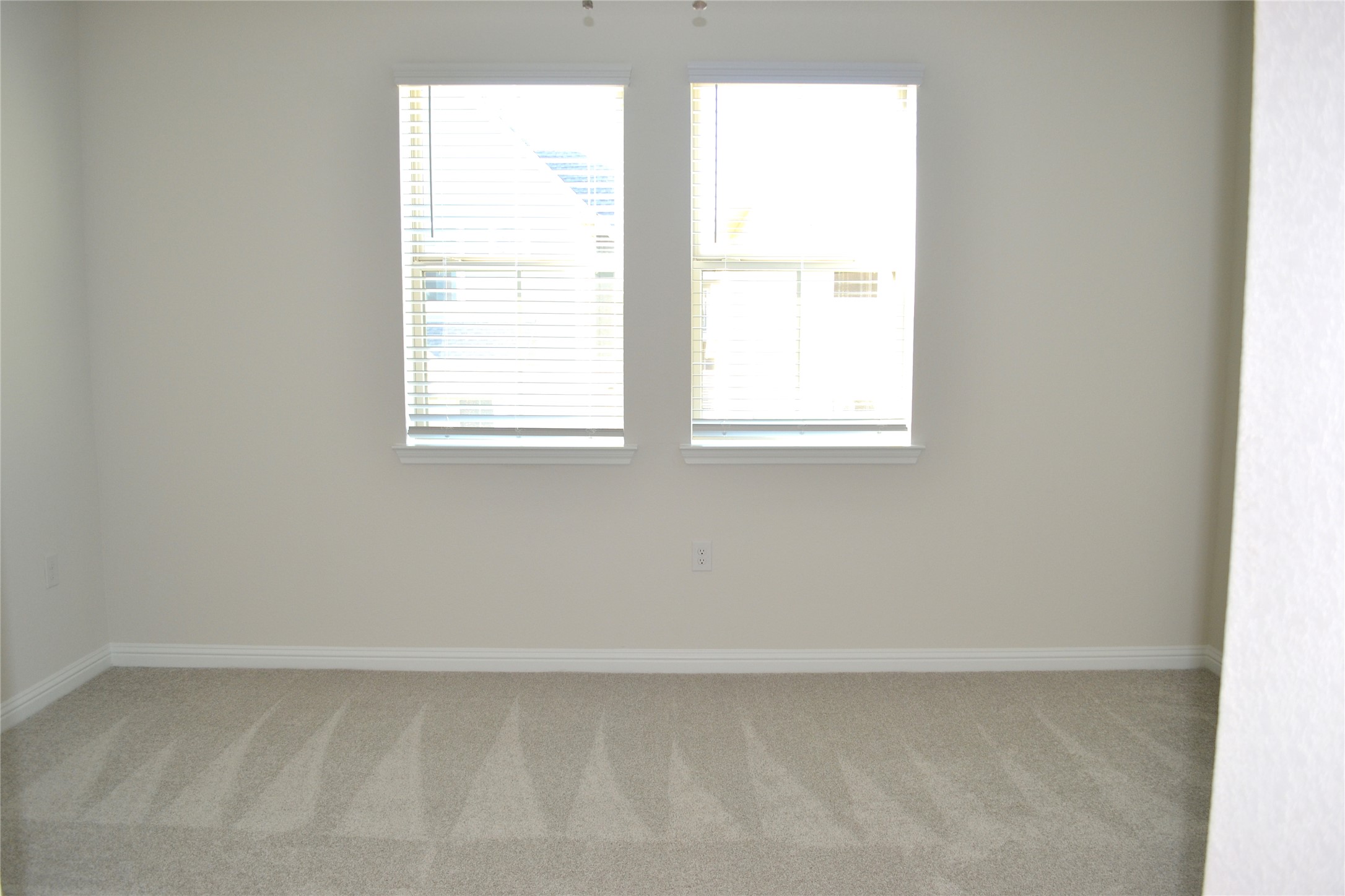 8205 Springsteen Drive, Unit 308 Austin, TX 78744 - Photo 22 of 34