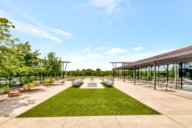 $2,500 | 8205 Springsteen Drive, Unit 308, Austin, TX 78744