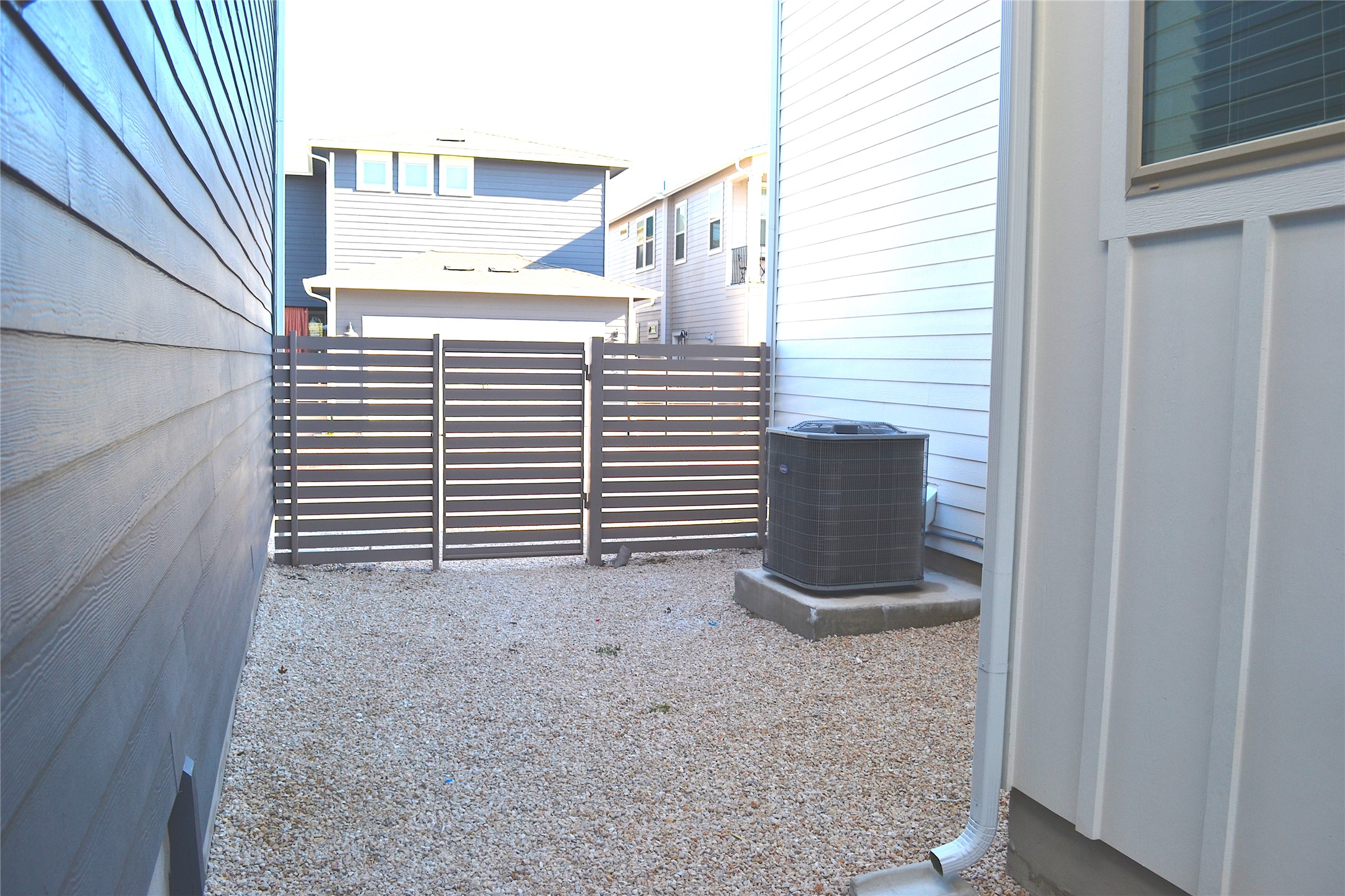 8205 Springsteen Drive, Unit 308 Austin, TX 78744 - Photo 7 of 34