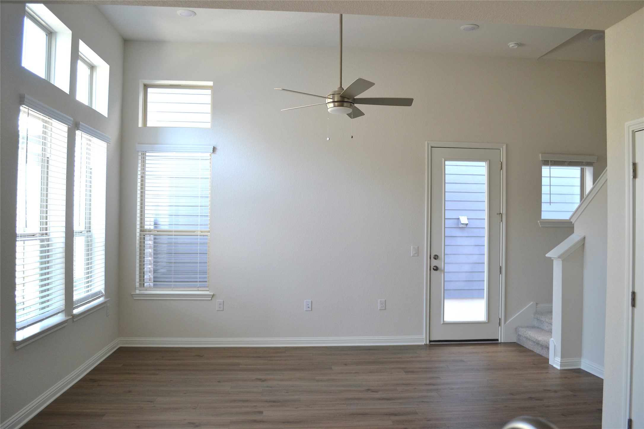 8205 Springsteen Drive, Unit 308 Austin, TX 78744 - Photo 10 of 34