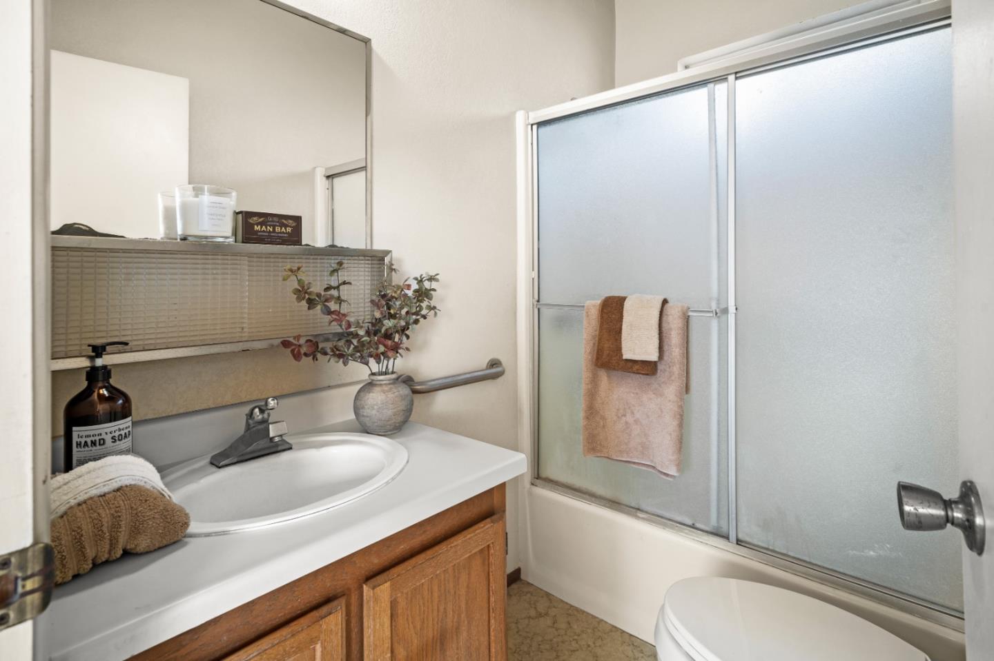 926 Roosevelt Street Monterey, CA 93940 - Photo 32 of 37