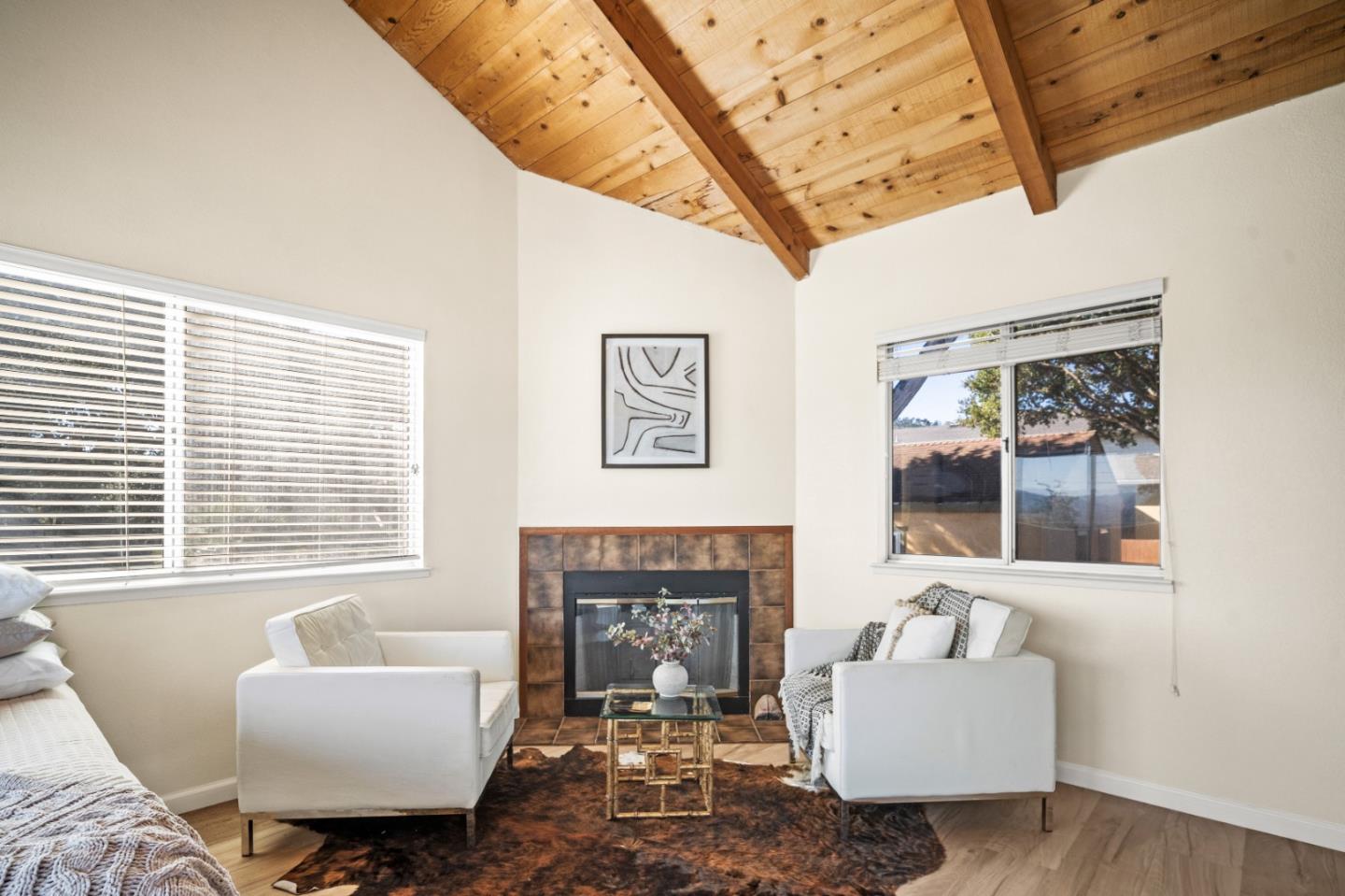 926 Roosevelt Street Monterey, CA 93940 - Photo 33 of 37