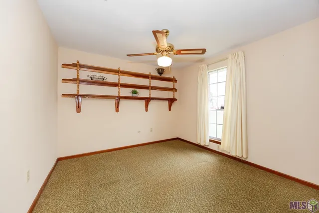 $326,000 | 823 Oaks Avenue, Port Allen, LA 70767