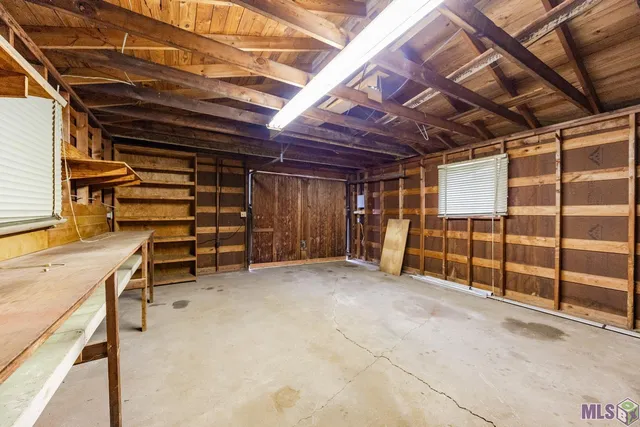 $326,000 | 823 Oaks Avenue, Port Allen, LA 70767