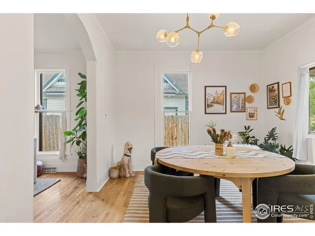 a view of a living room