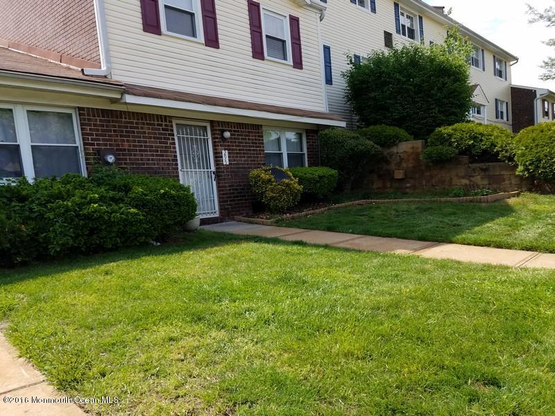 293 Sawmill Road Brick, NJ 08724 - Photo 3 of 5 a front view of a house with garden