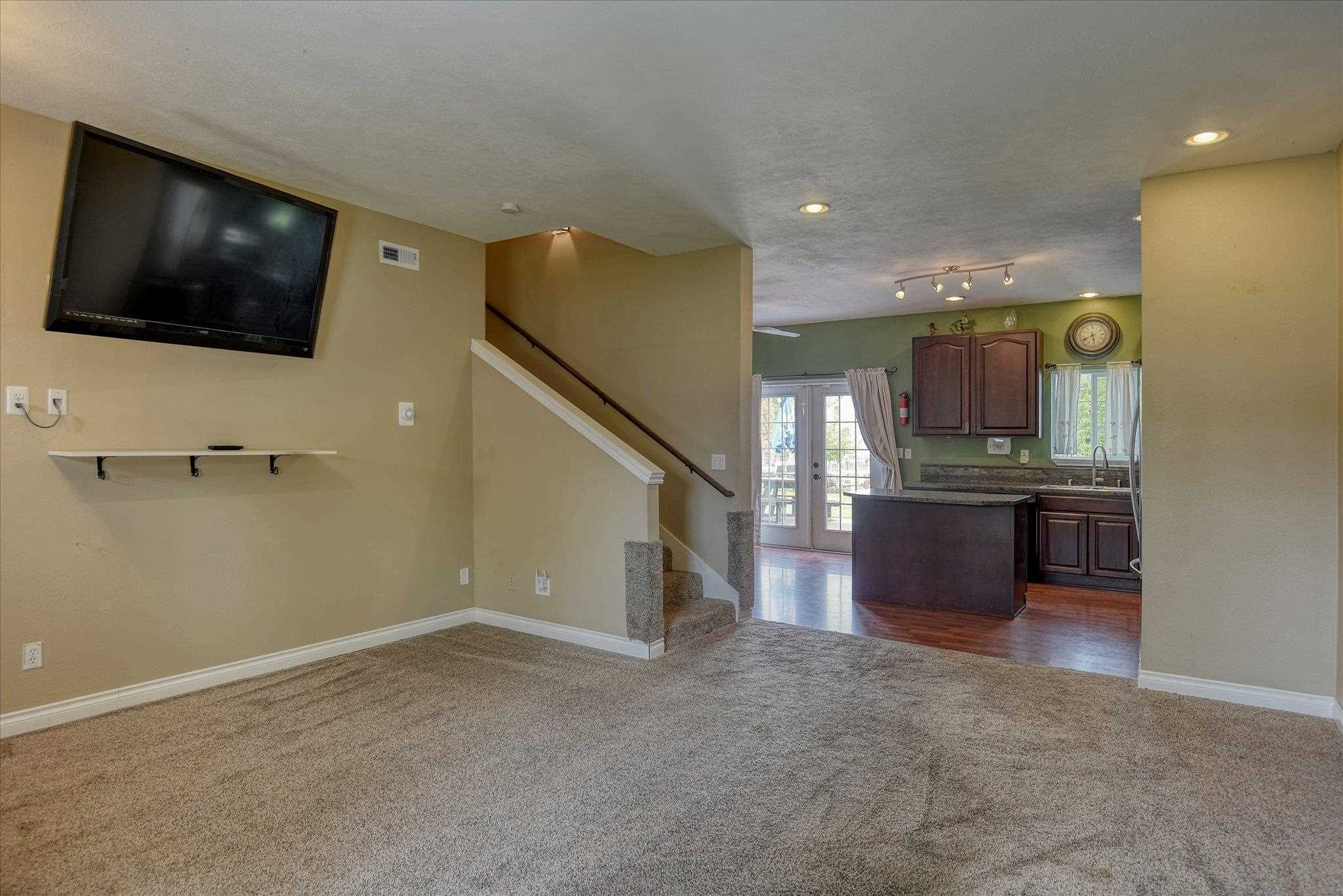 1217 South Fox Road Spokane Valley, WA 99206 - Photo 4 of 32