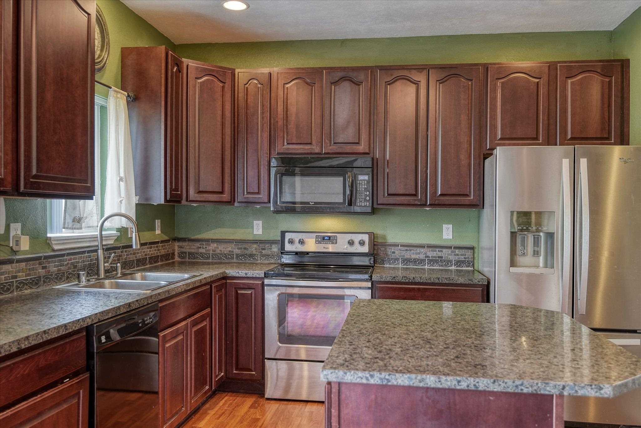 1217 South Fox Road Spokane Valley, WA 99206 - Photo 9 of 32