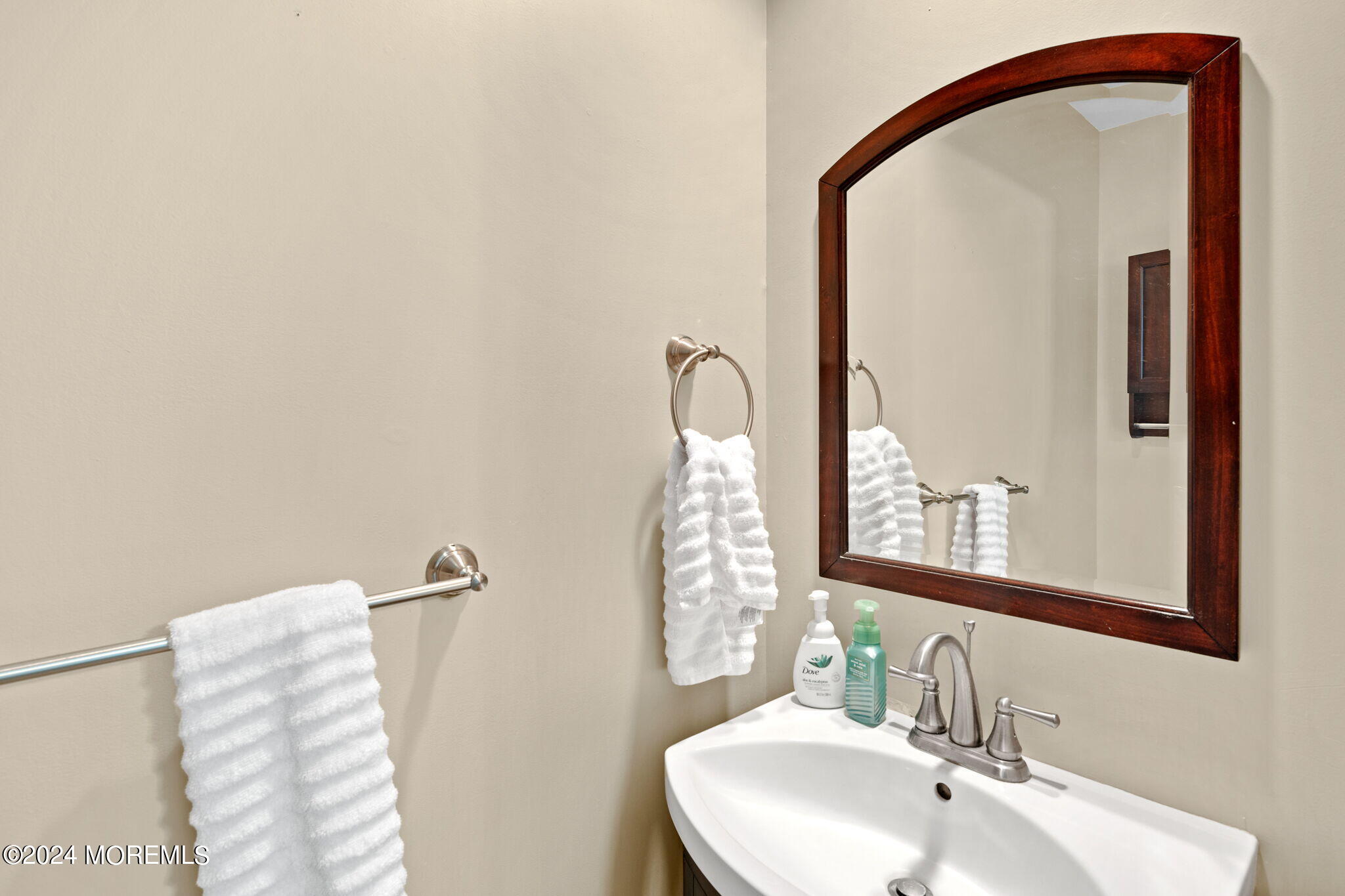 60 Mary Alice Road Manahawkin, NJ 08050 - Photo 19 of 48 034-original-photo