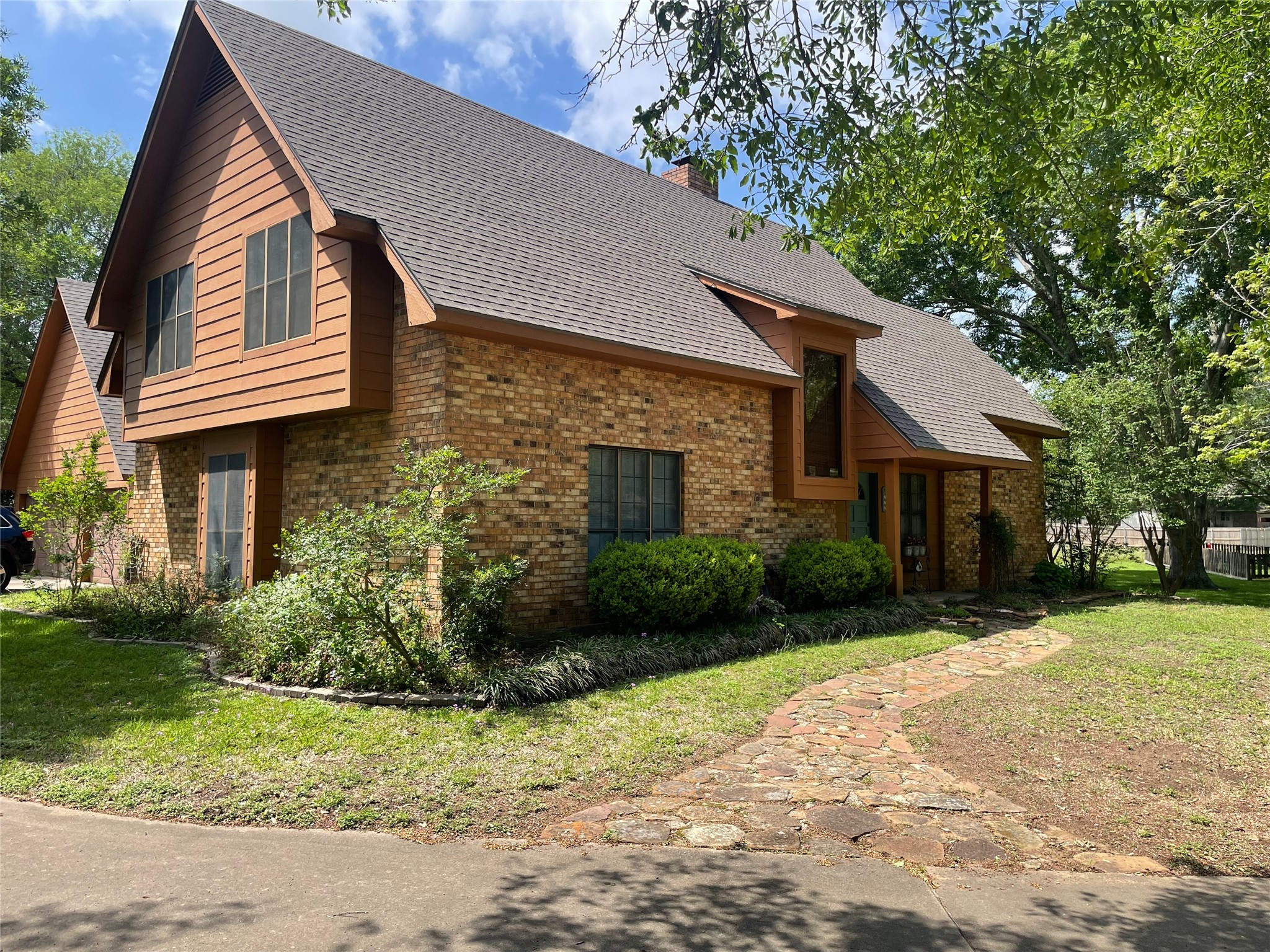 1000 Allison Street Brenham, TX 77833 - Photo 2 of 34 front of home