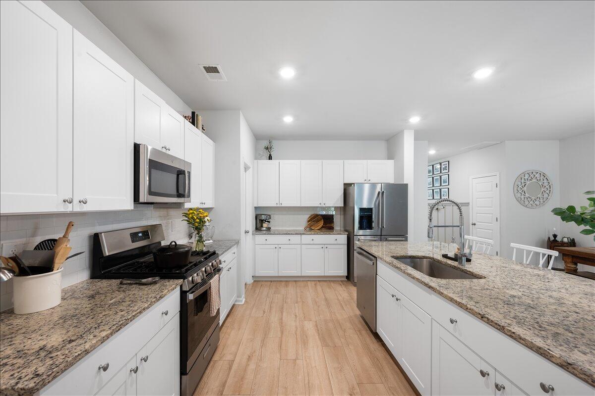 591 Spanish Wells Road Summerville, SC 29486 - Photo 11 of 24 07-BARCLAY MEDIA CO-5