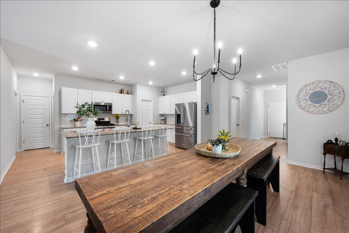 591 Spanish Wells Road Summerville, SC 29486 - Photo 9 of 24 05-BARCLAY MEDIA CO-3