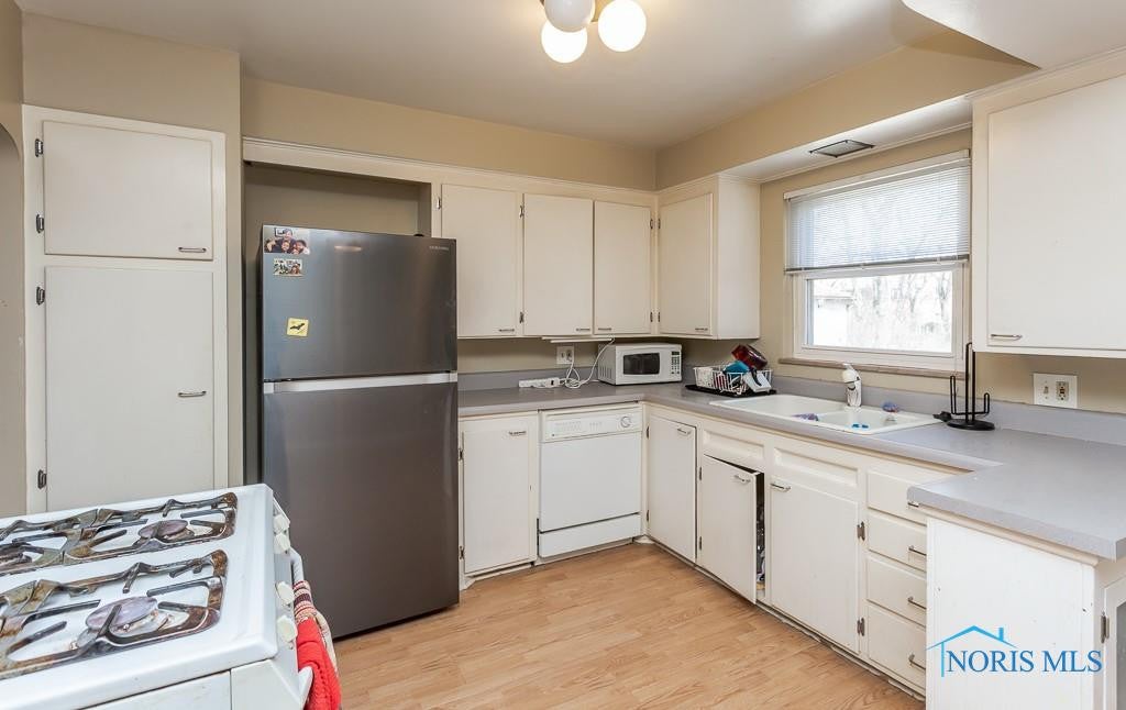 2914 Cheltenham Road Toledo, OH 43606 - Photo 14 of 44 Gallery Image 14