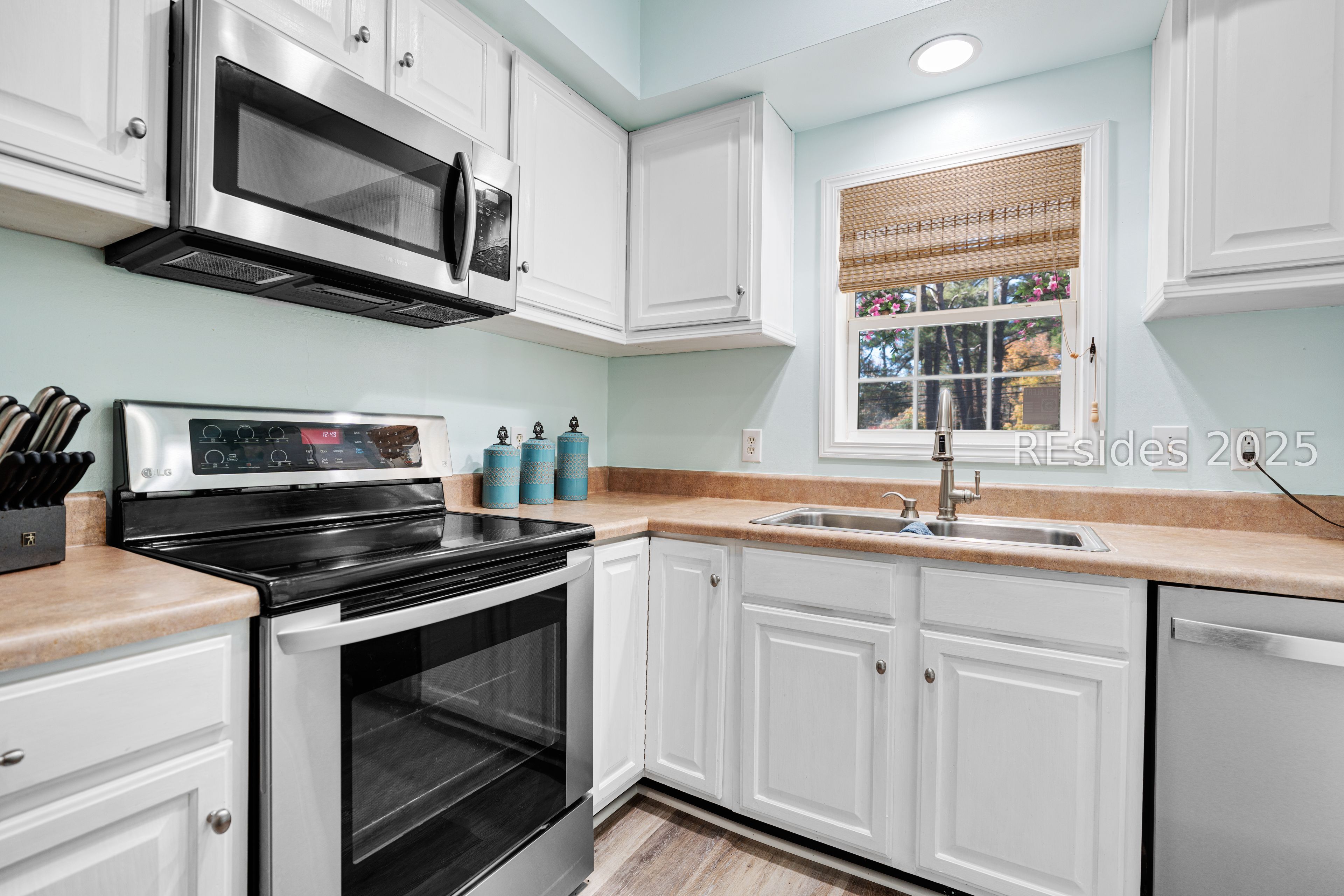 266 Wise Street Ridgeland, SC 29936 - Photo 11 of 35 Kitchen
