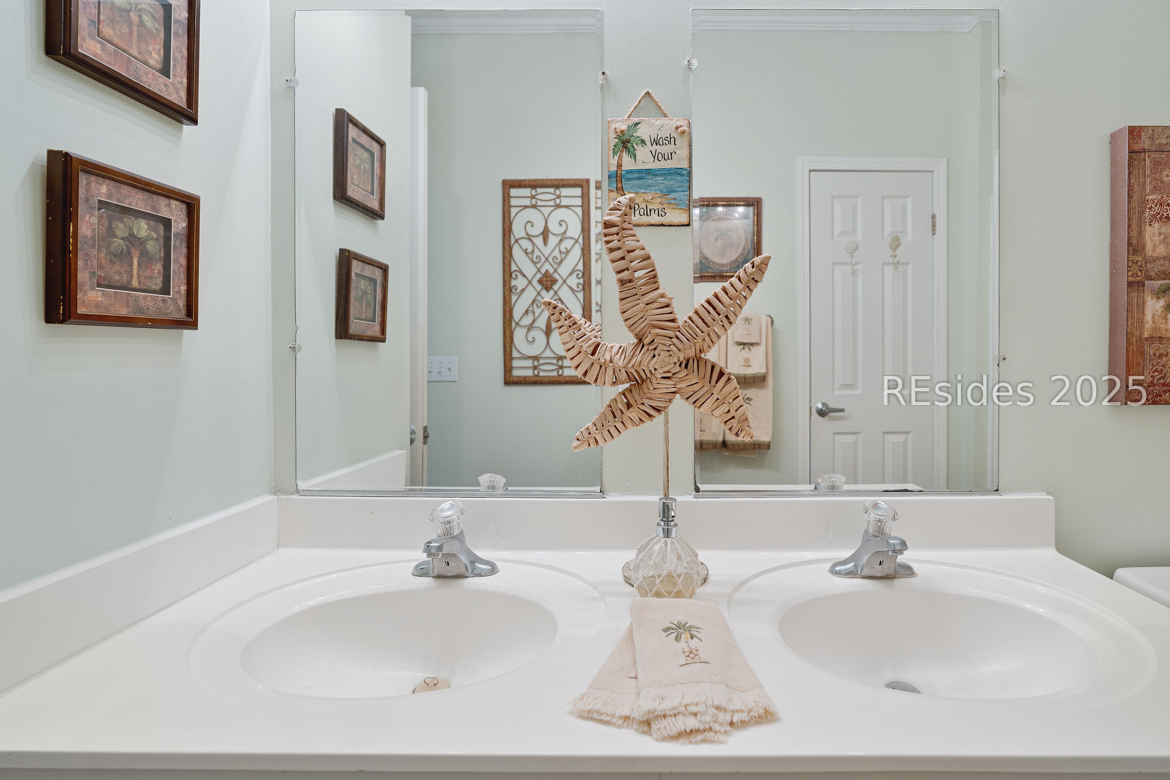 266 Wise Street Ridgeland, SC 29936 - Photo 21 of 35 Second bath