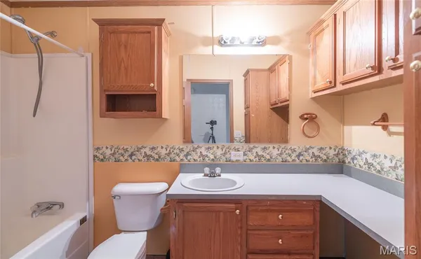 $390,000 | 552 Lick Creek Road, Leasburg, MO 65535