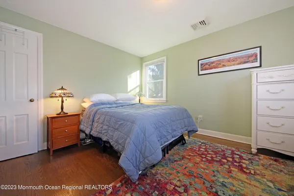 $2,000 | 14 Oldfield Place, Red Bank, NJ 07701
