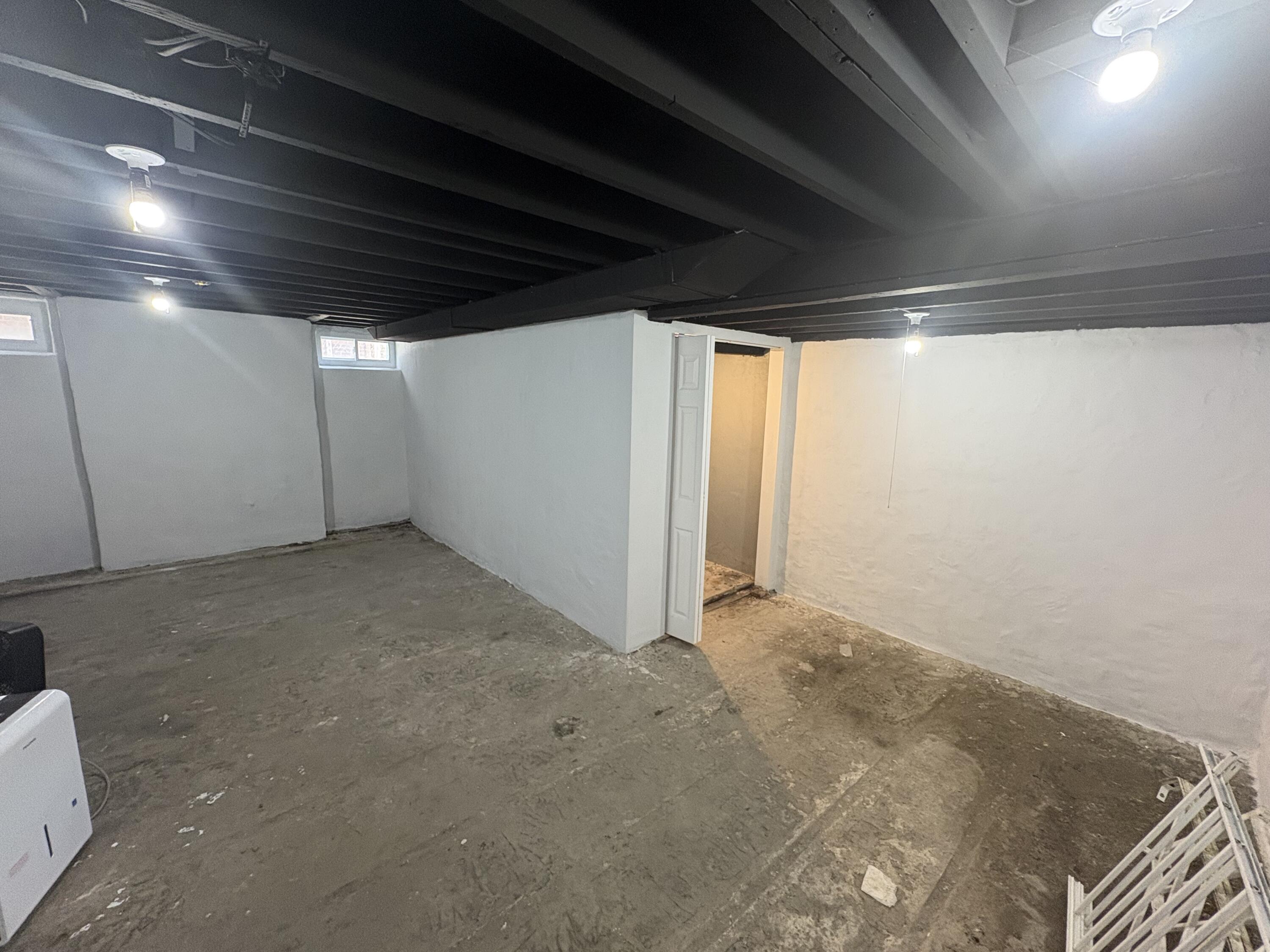 15217 Carlisle Street Detroit, MI 48205 - Photo 23 of 29 IMG_1559