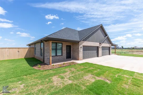 $3,195 | 364 Kristi Path, Abilene, TX 79602