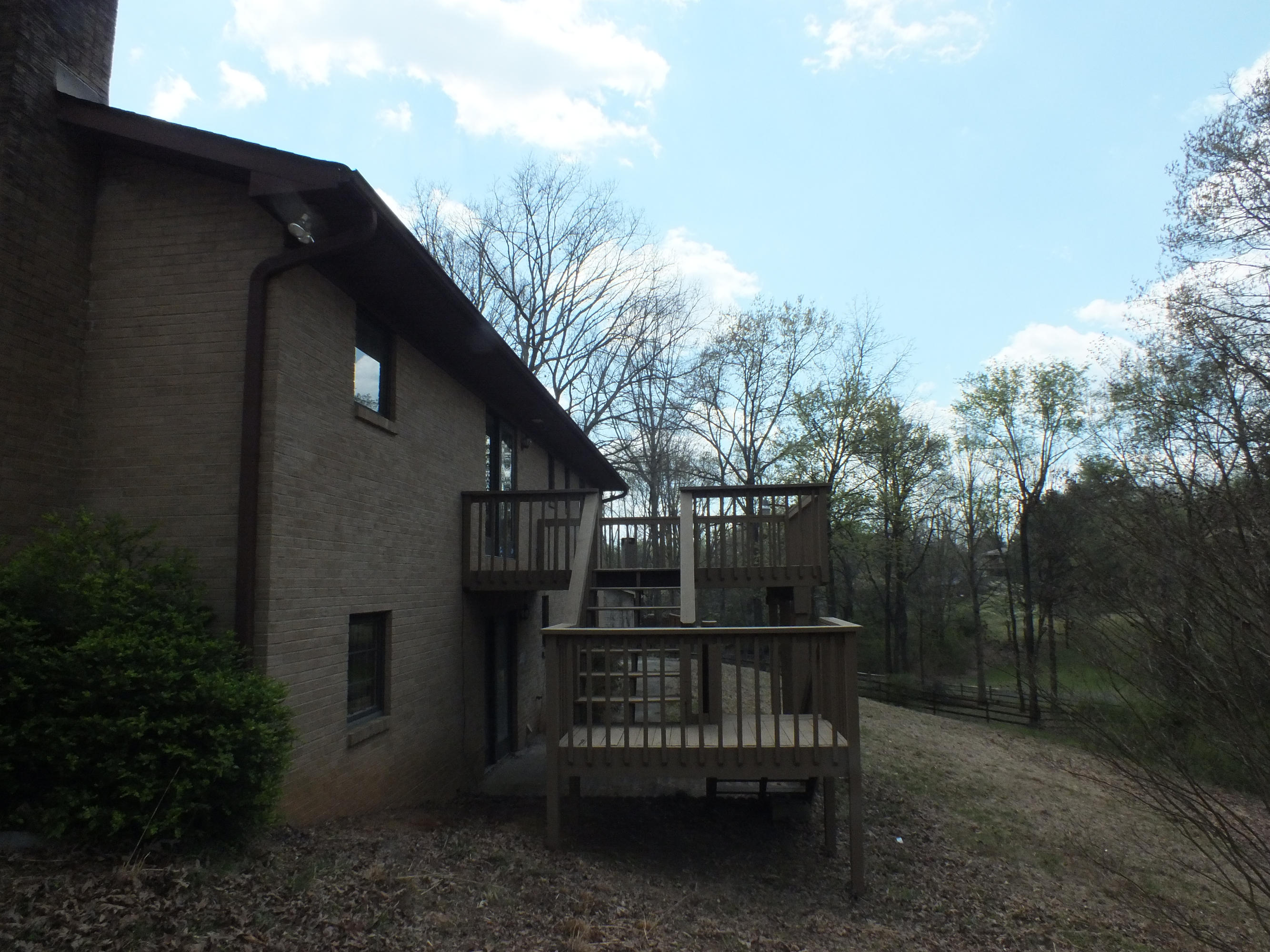 331 Candora Road Maryville, TN 37804 - Photo 3 of 18 2014_0409CANDORA-3-UPDAT0005