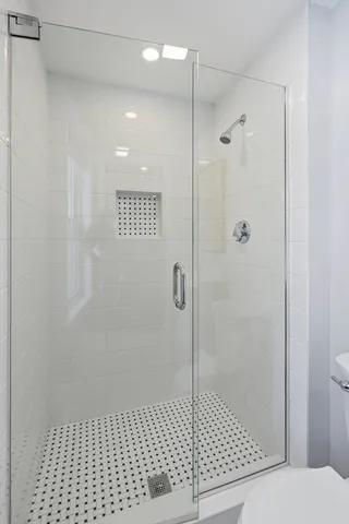 $799,000 | 17 1/2 Averill Street, Topsfield, MA 01983