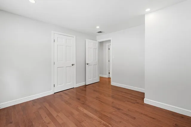 $799,000 | 17 1/2 Averill Street, Topsfield, MA 01983