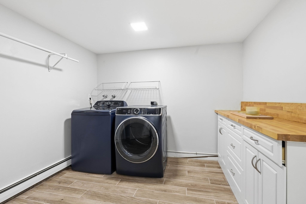 17 1/2 Averill Street Topsfield, MA 01983 - Photo 29 of 36