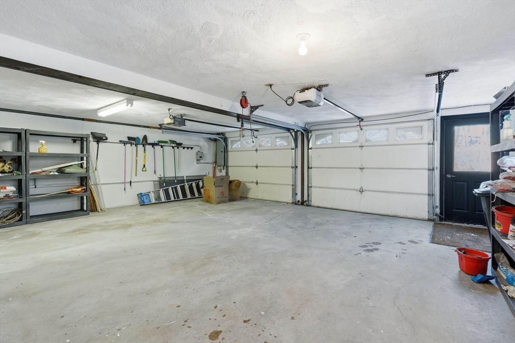 17 1/2 Averill Street Topsfield, MA 01983 - Photo 30 of 36