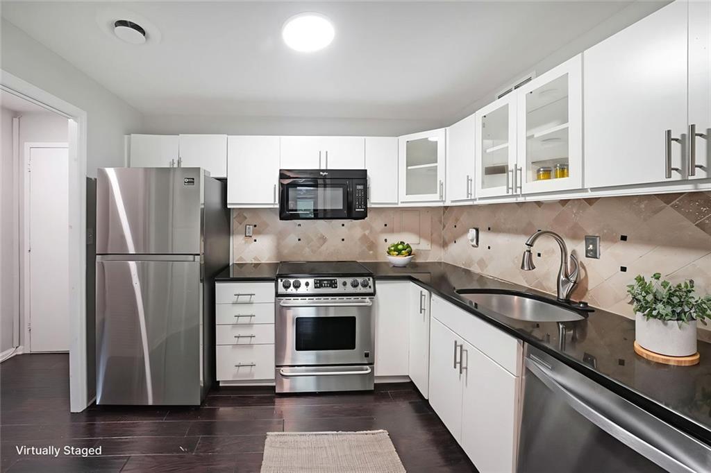 3060 Pharr Road Northwest, Unit 114 Atlanta, GA 30305 - Photo 4 of 20