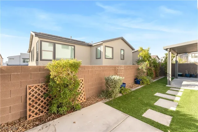 $2,700 | 541 Ruby Mesa Avenue, North Las Vegas, NV 89084