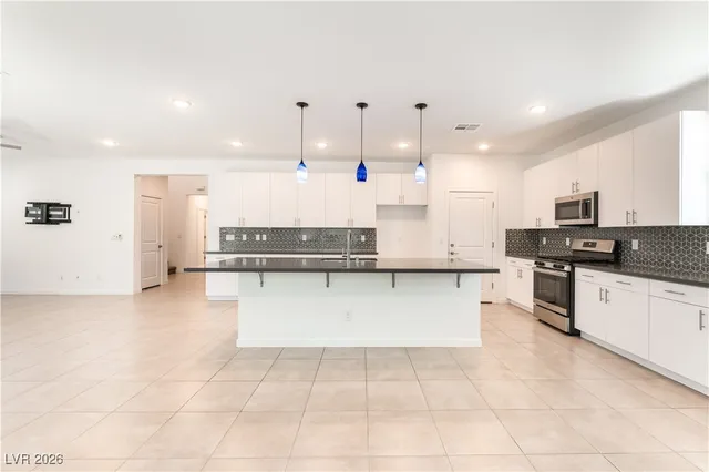 $2,700 | 541 Ruby Mesa Avenue, North Las Vegas, NV 89084