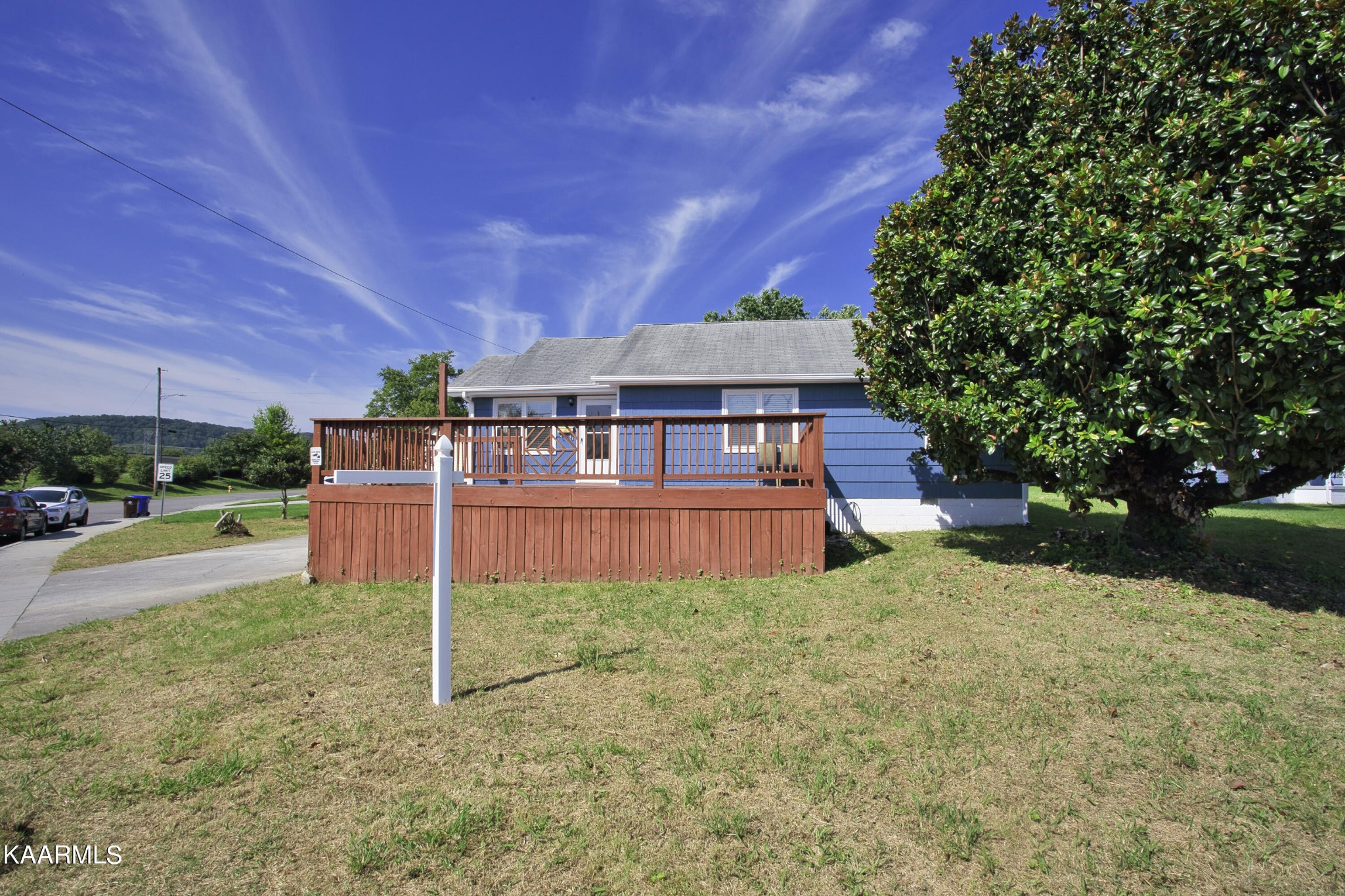 100 Ivanhoe Road Oak Ridge, TN 37830 - Photo 3 of 26 Gallery Image 3
