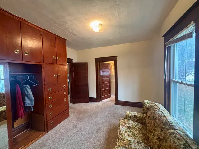 $235,000 | 200 East Berry Street, Middlebury, IN 46540