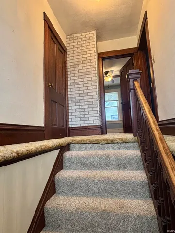 $235,000 | 200 East Berry Street, Middlebury, IN 46540