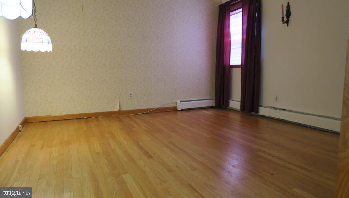 4106 Perry View Road Baltimore, MD 21236 - Photo 12 of 34 First floor Master Bdrm