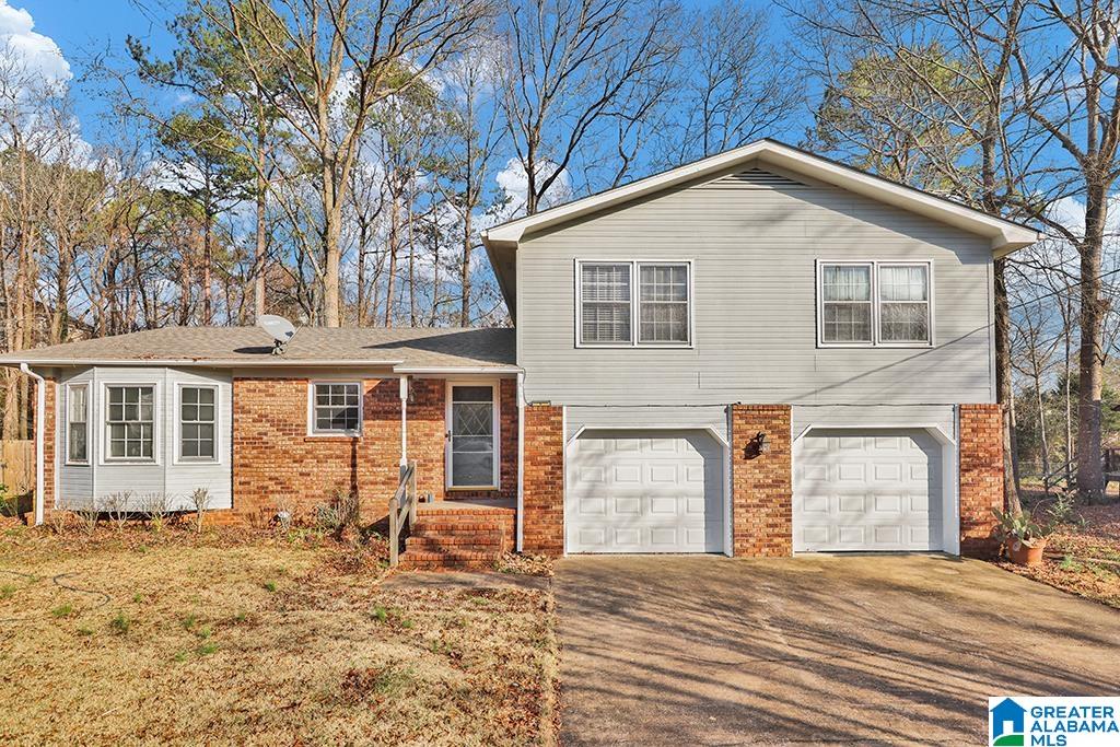1031 Emory Place Anniston, AL 36207 - Photo 1 of 29