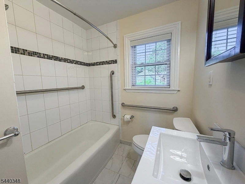 604 Chestnut Street, Unit D Union, NJ 07083 - Photo 6 of 10