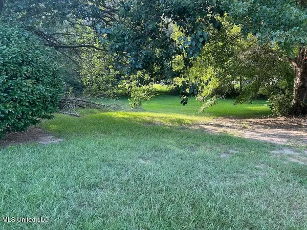 $269,900 | 230 North Vardaman Street, Wiggins, MS 39577