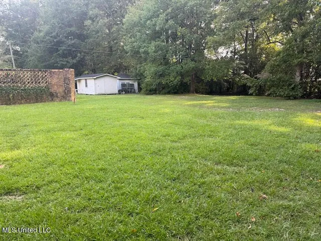 $269,900 | 230 North Vardaman Street, Wiggins, MS 39577