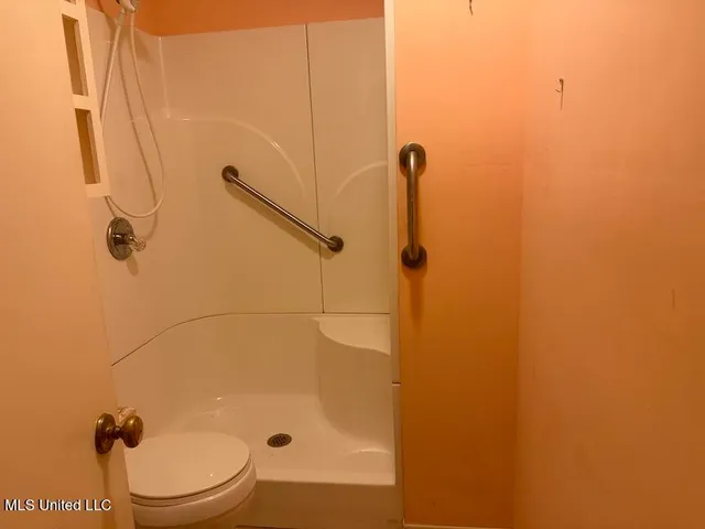 $269,900 | 230 North Vardaman Street, Wiggins, MS 39577