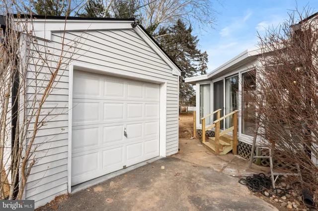 $3,000 | 750 Willow Street, Southampton, PA 18966