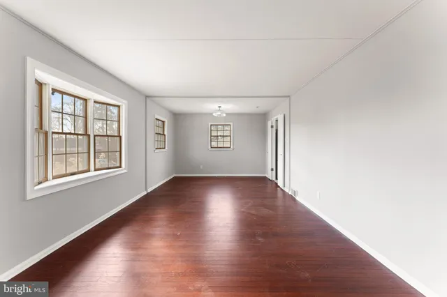 $3,000 | 750 Willow Street, Southampton, PA 18966