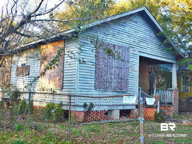 651 South Carolina Street Mobile, AL 36603 - Photo 2 of 5 Front View