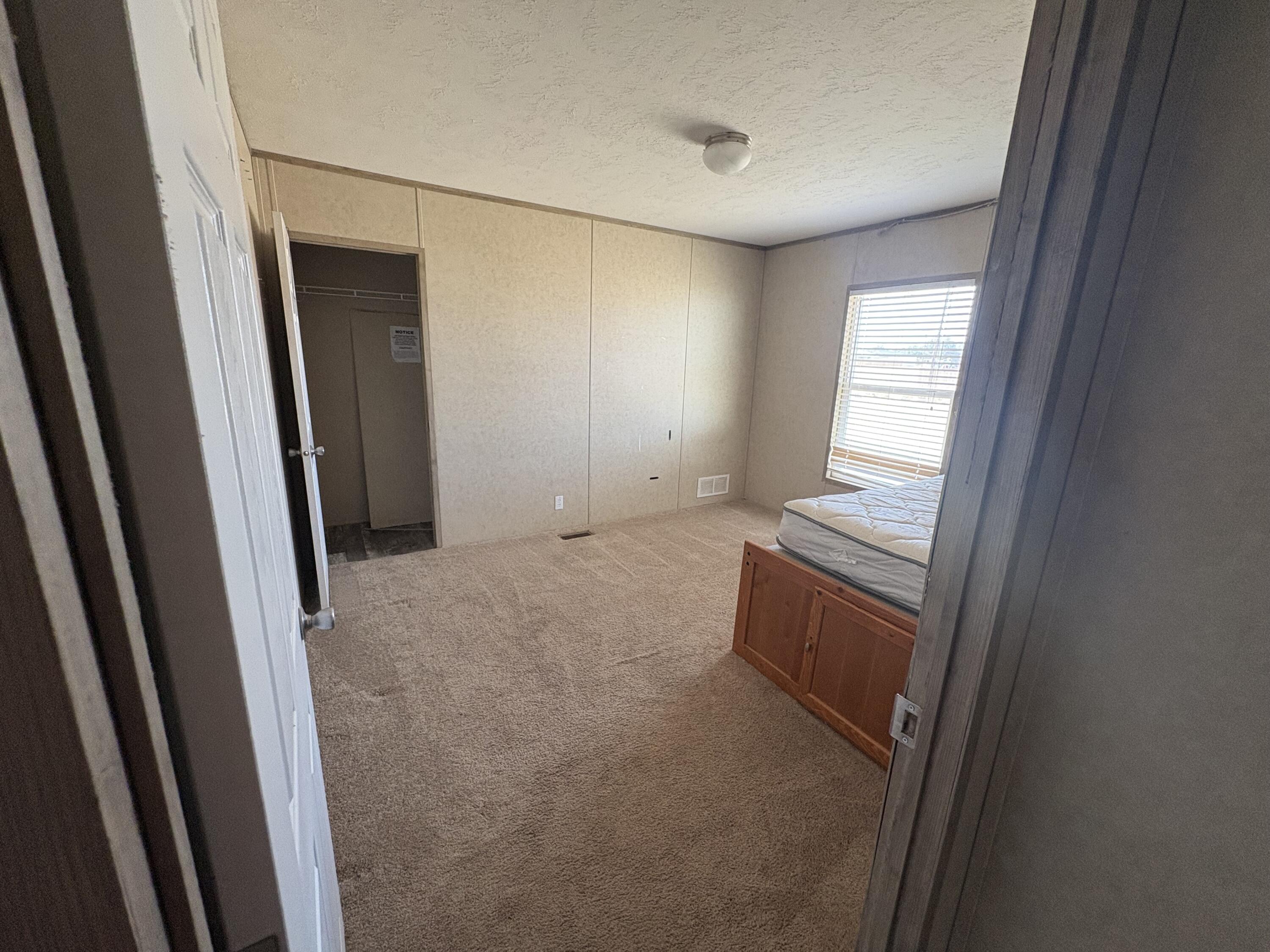 404 Avenue O Ralls Tx 79357 Ralls, TX 79357 - Photo 7 of 14 IMG_8200