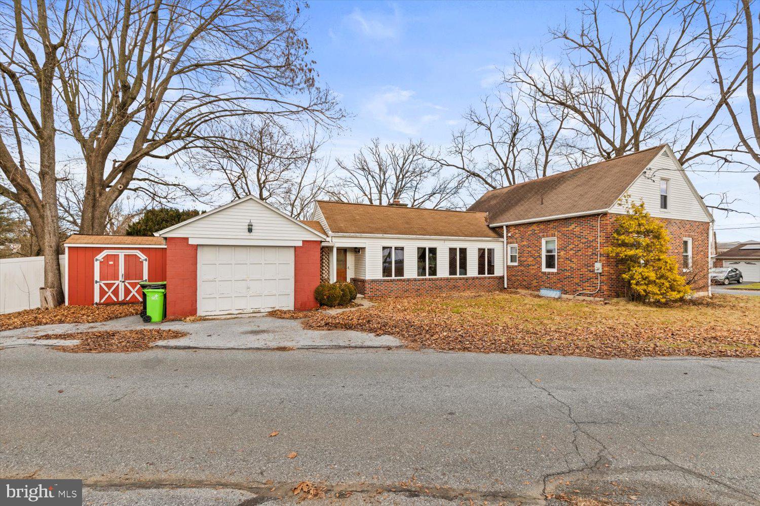 43 Locust Lane Lebanon, PA 17042 - Photo 8 of 33 Gallery Image 8