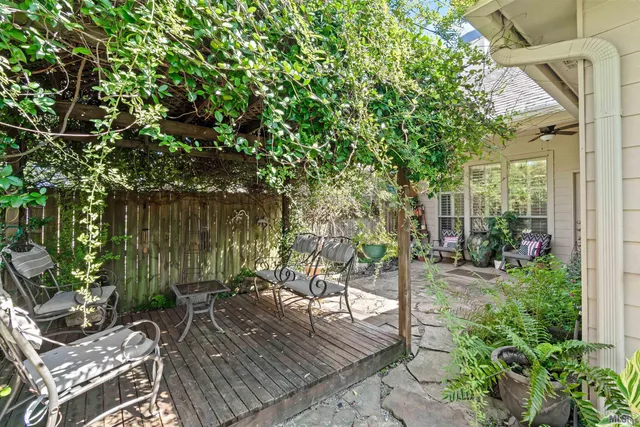 $325,000 | Undisclosed Address, Baton Rouge, LA 70809