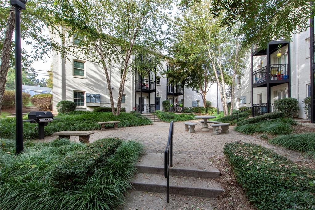 4919 Park Road, Unit F Charlotte, NC 28209 - Photo 17 of 21 Gallery Image 17